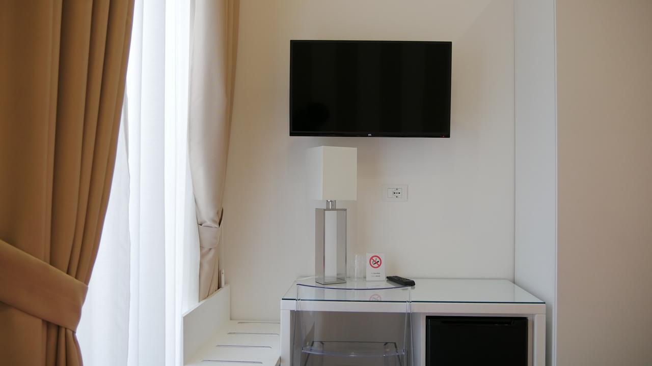 Hotel Domus Nova à Reggio de Calabre Extérieur photo