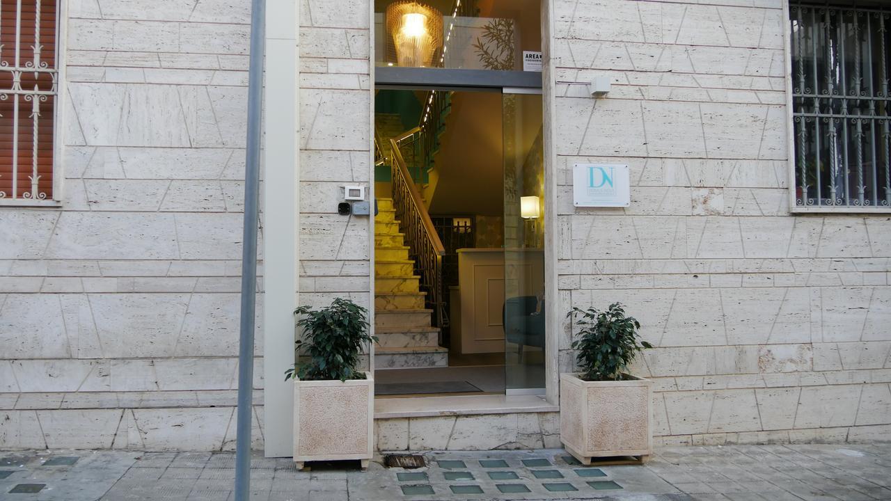 Hotel Domus Nova à Reggio de Calabre Extérieur photo
