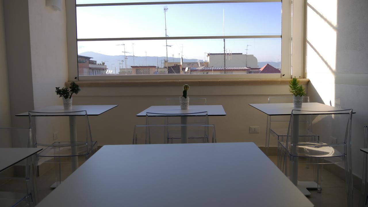 Hotel Domus Nova à Reggio de Calabre Extérieur photo