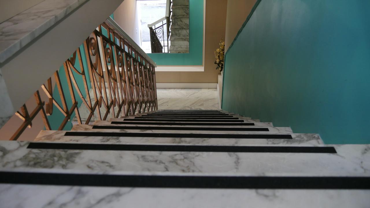 Hotel Domus Nova à Reggio de Calabre Extérieur photo