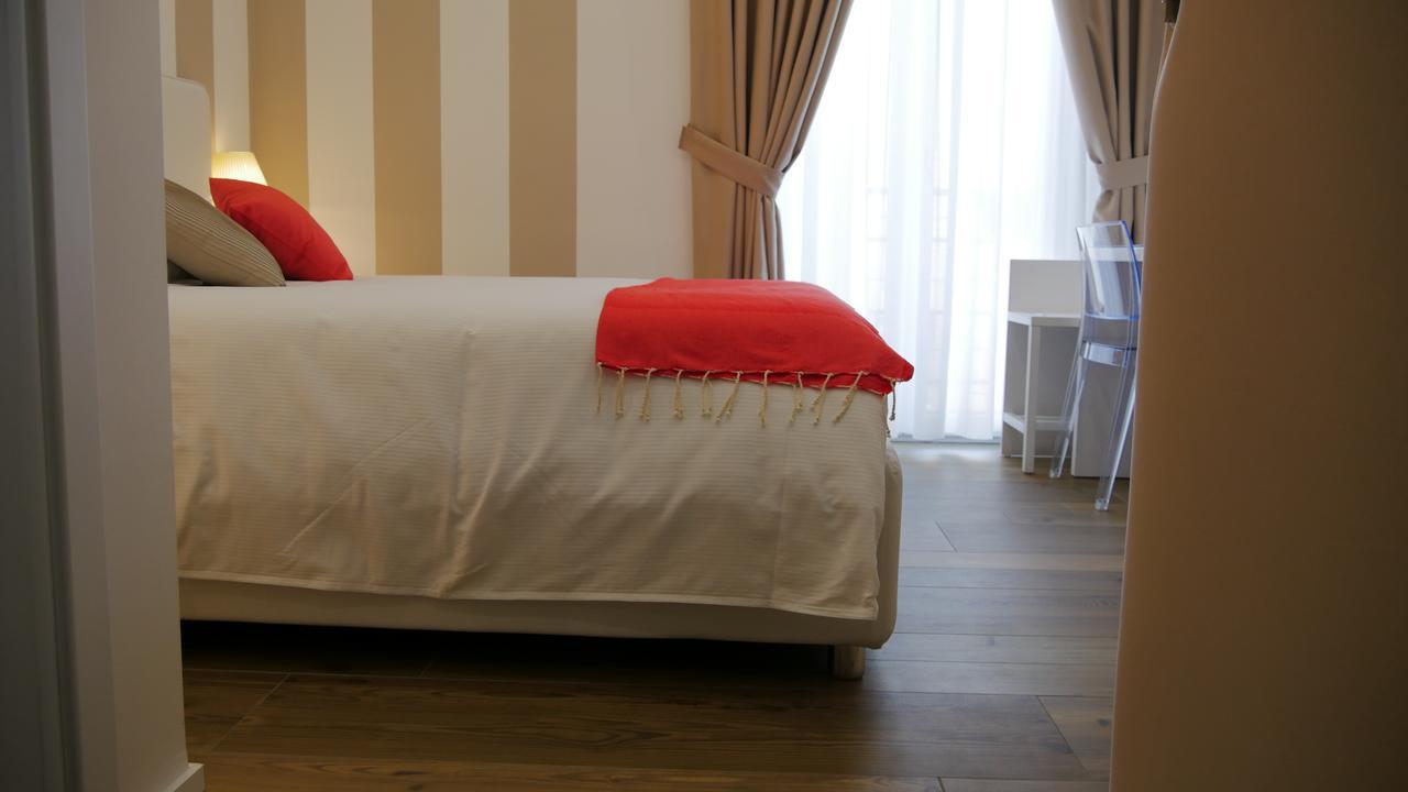 Hotel Domus Nova à Reggio de Calabre Extérieur photo